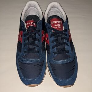 Saucony Jazz Low Pro Men's Shoes - Navy and Red